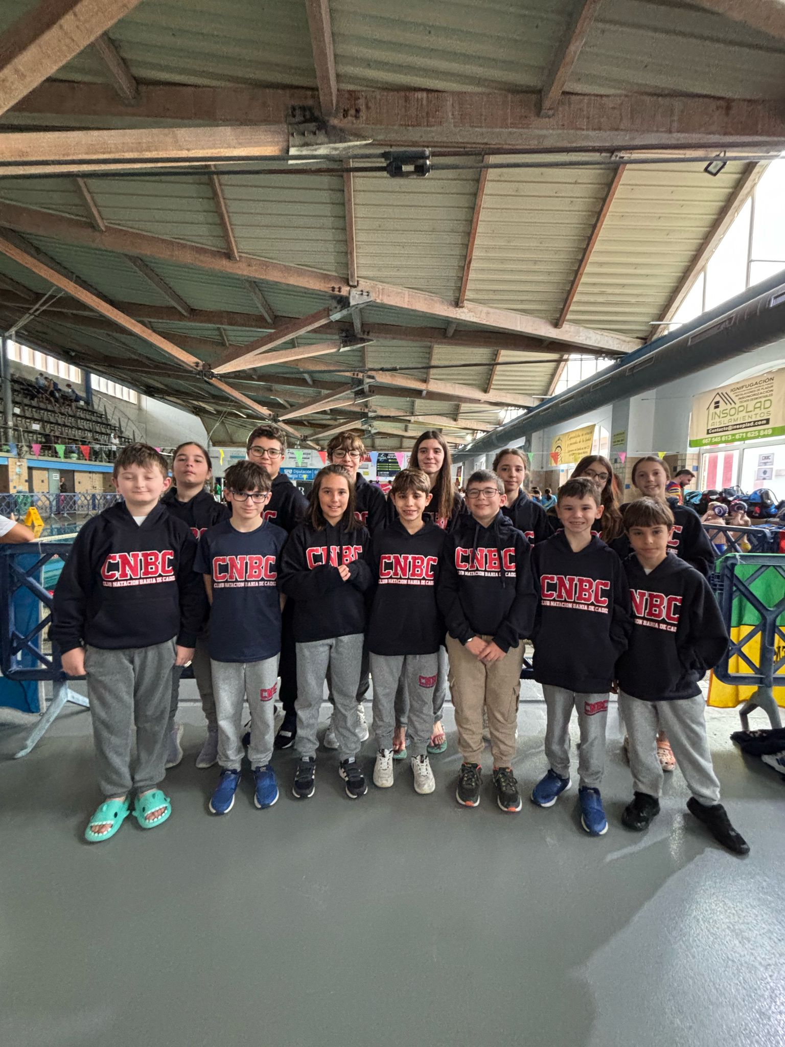 Gran actuación de nuestro equipo en el XL Trofeo de Natación «Ciudad de El Puerto» 🏆🏊‍♂️